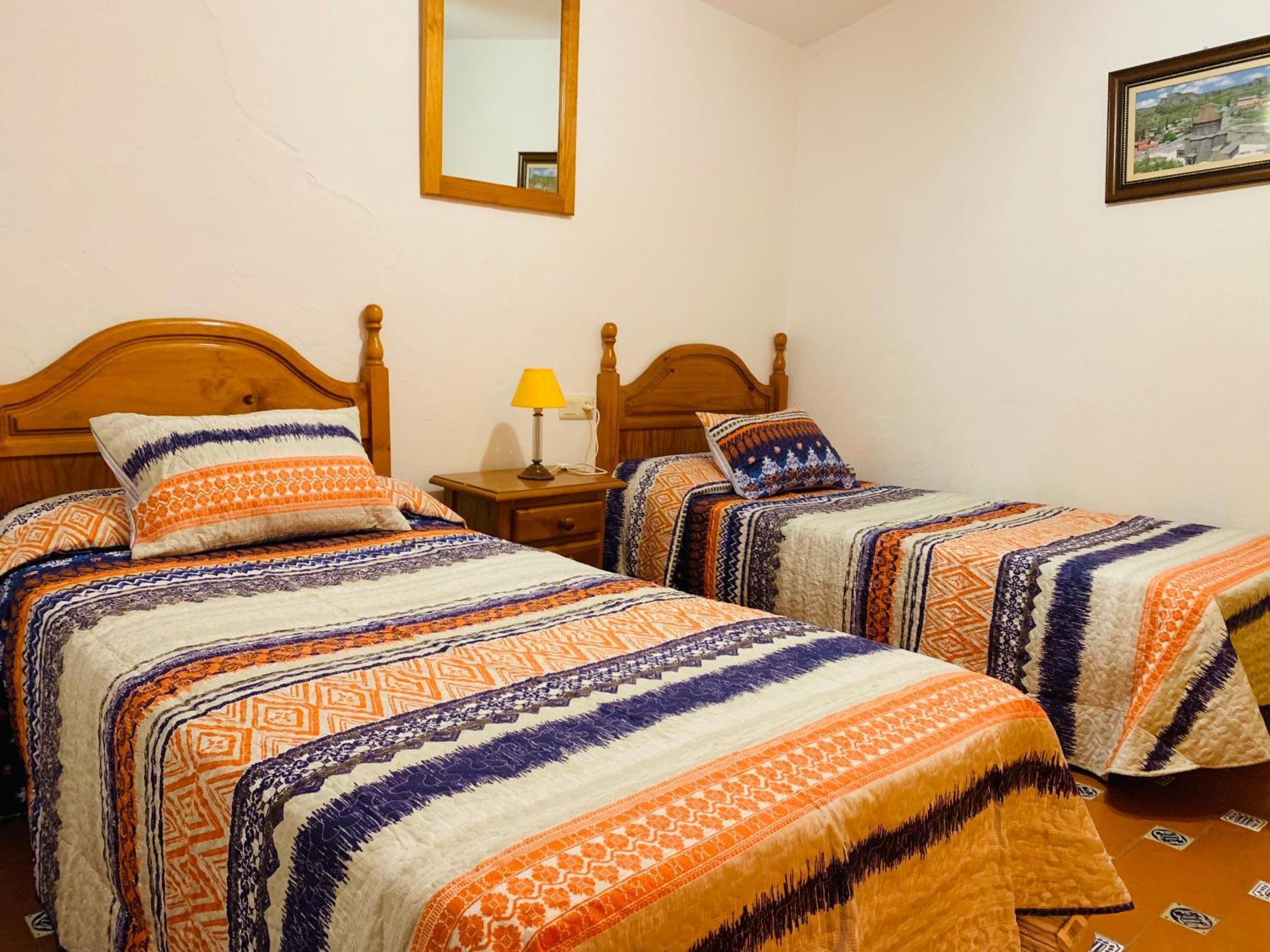 Barranco De La Salud Guest House Laroles Room photo