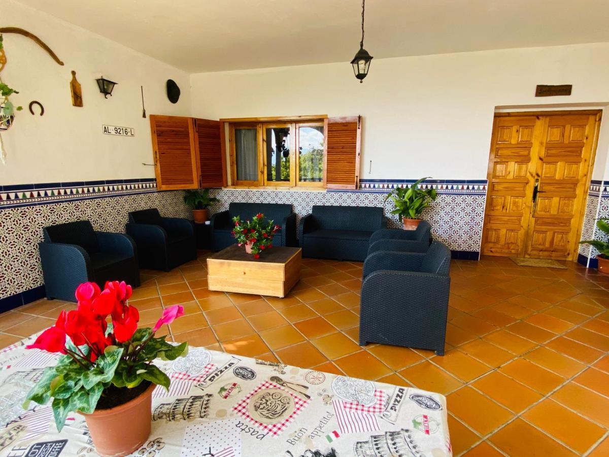 Barranco De La Salud Guest House Laroles Exterior photo
